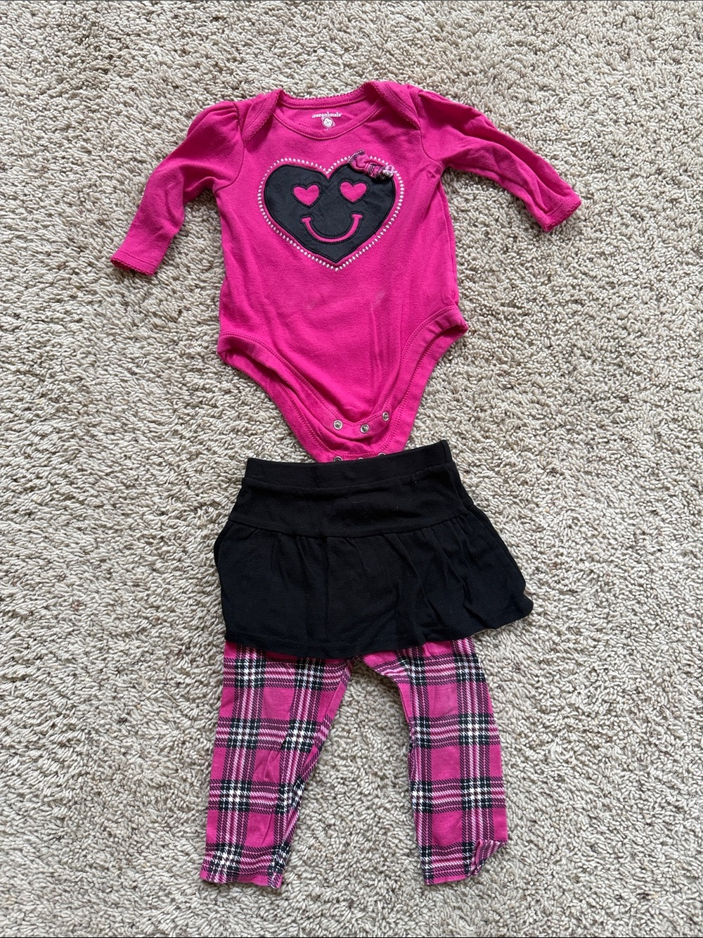 Garanimals 12mo Pink Heart Smile Onesie with Black Skirted Plaid Leggings